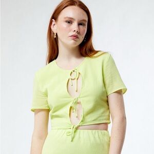 Charlie Holiday Zephyr Tie Front Top‎ | Sz XS | NWT | Lime